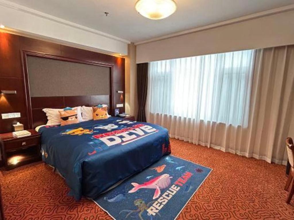 Yantai Golden Gulf Hotel Exterior photo