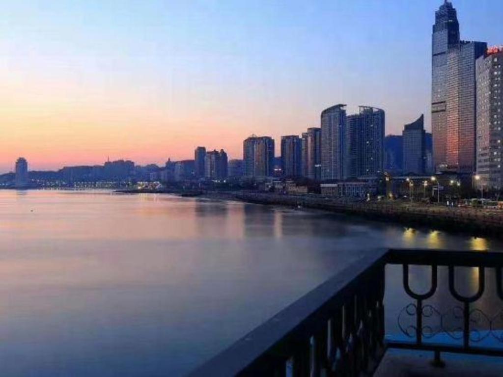 Yantai Golden Gulf Hotel Exterior photo