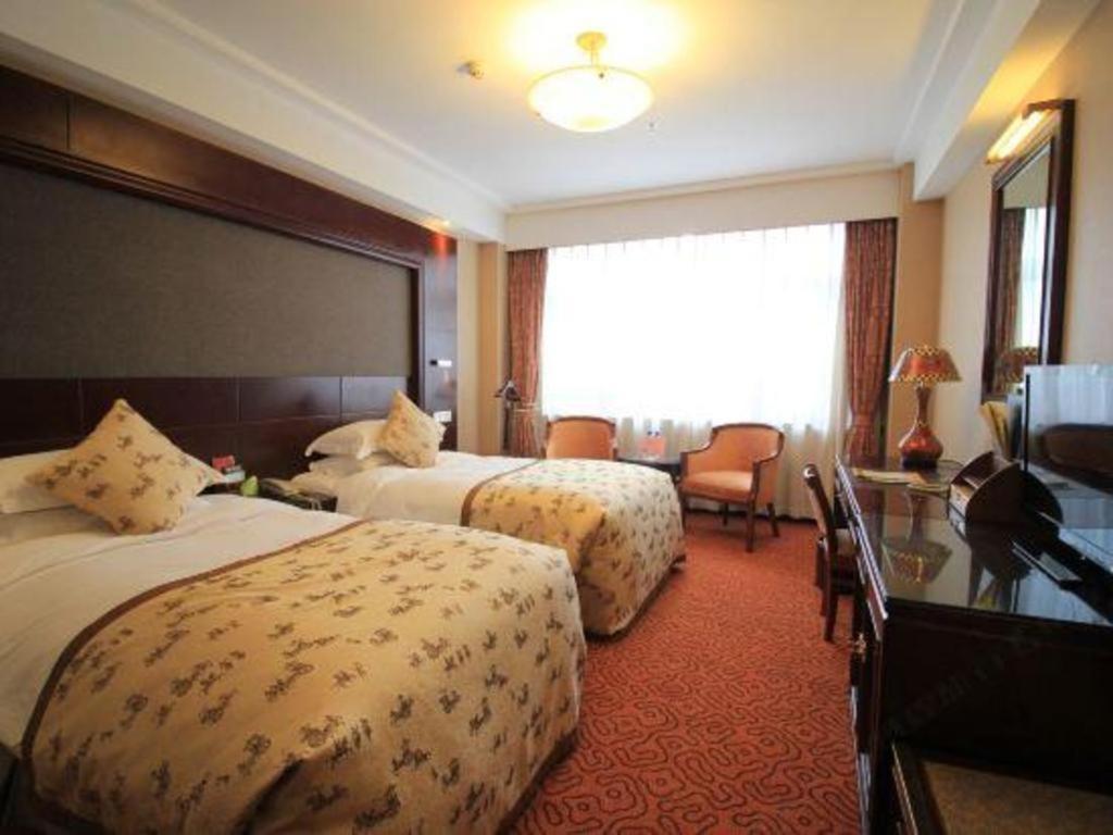 Yantai Golden Gulf Hotel Exterior photo